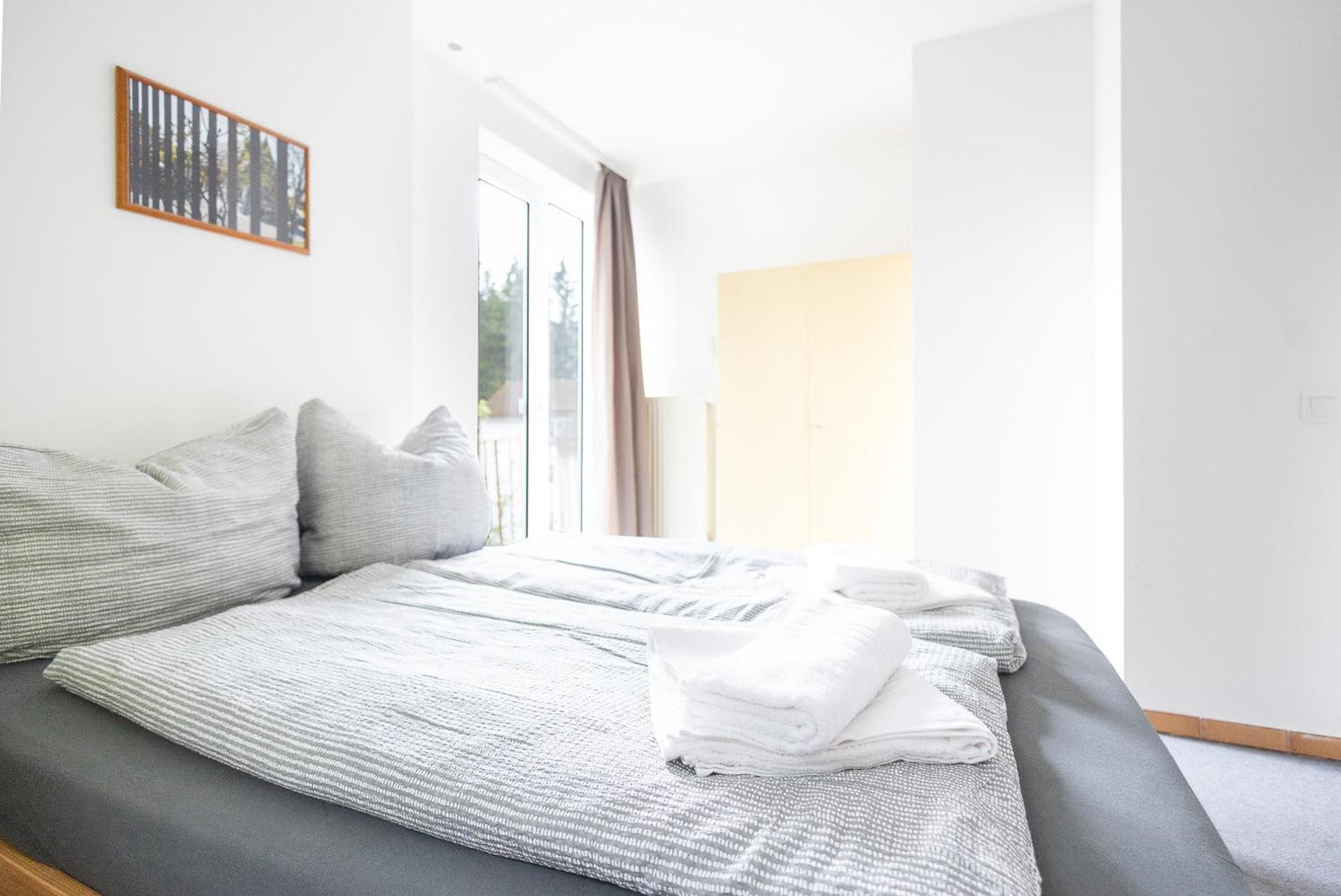 Apartmenthaus Am Waldrand- Kueche - Fruehstueck - Balkon Вільдеманн Екстер'єр фото