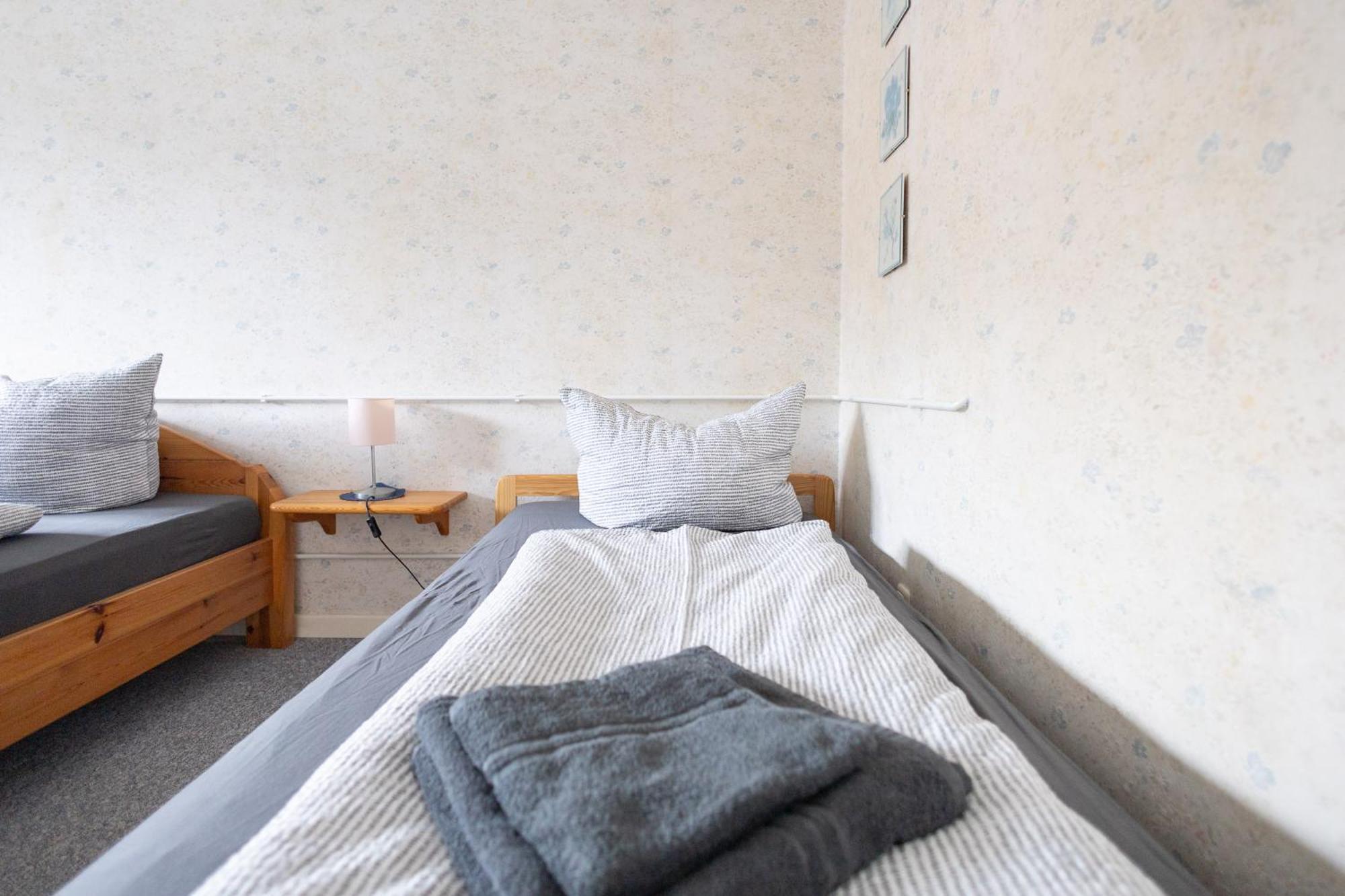 Apartmenthaus Am Waldrand- Kueche - Fruehstueck - Balkon Вільдеманн Екстер'єр фото