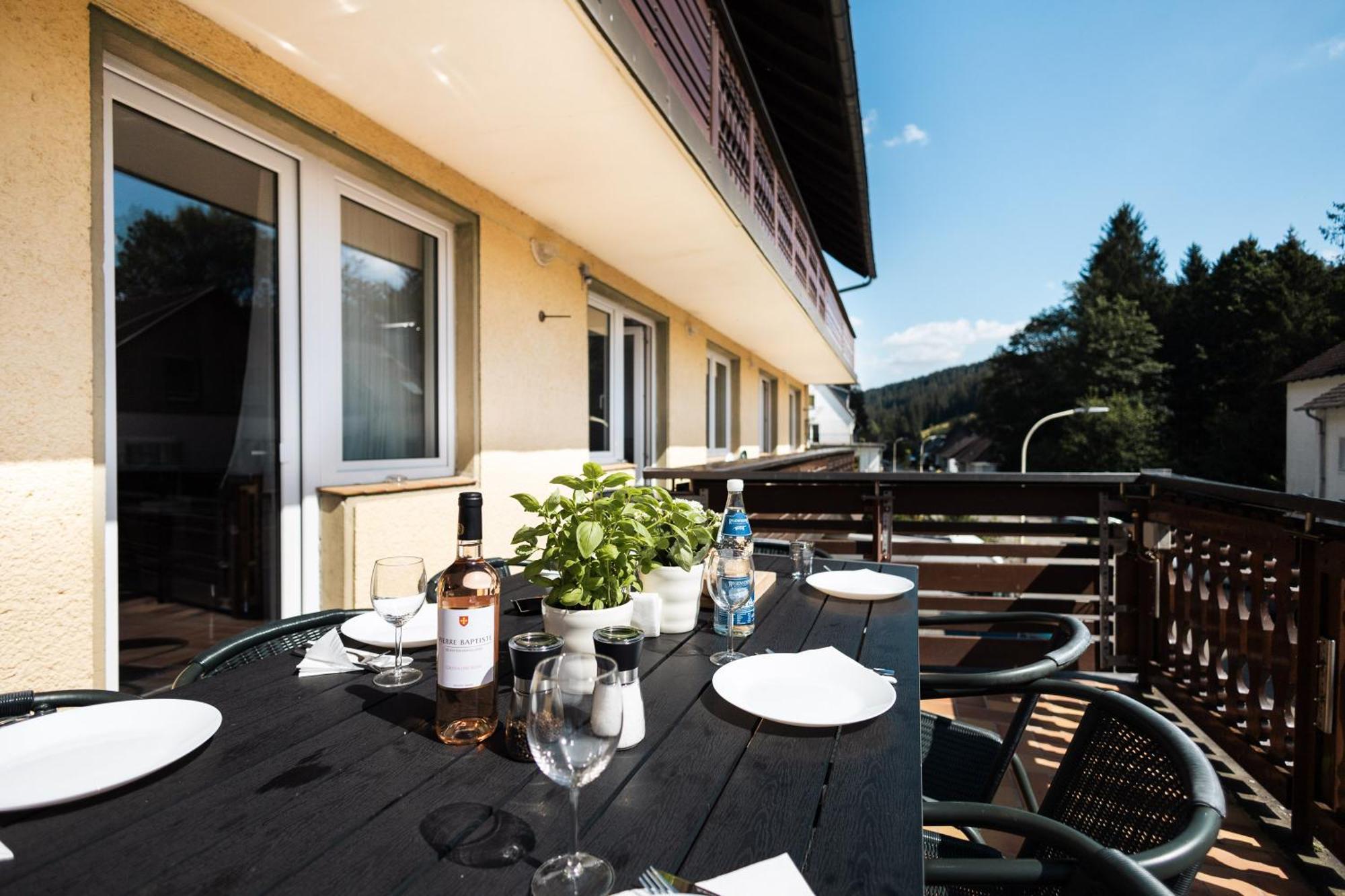 Apartmenthaus Am Waldrand- Kueche - Fruehstueck - Balkon Вільдеманн Екстер'єр фото